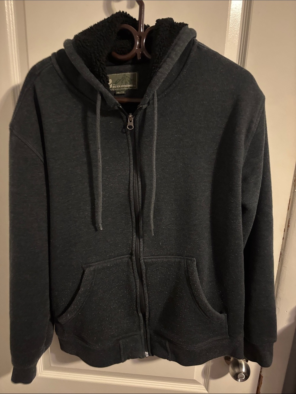 Men's Sherpa-Lined Zip-Up Hoodie in Dark Gray